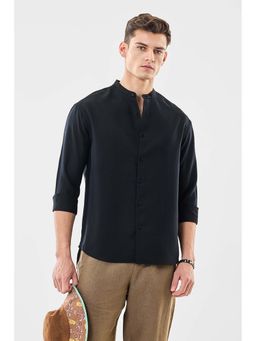 Snitch - Men Black Solid Full Sleeves Casual Shirt