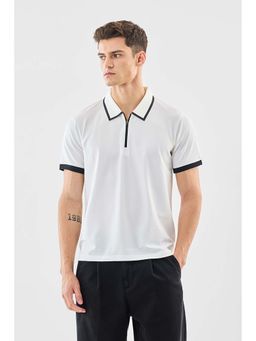 Snitch - Men White Solid Half Sleeves Regular Casual Polo T-shirt