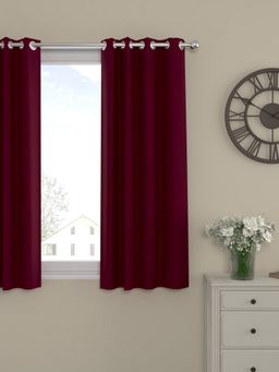 Rosara Home - Maroon Solid Room Darkening Window Curtain