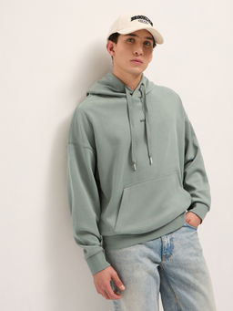 The Bear House - Men's Green Relaxed Fit Solid Hoodi