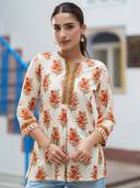 Orange color option, Sold out, Currently selected