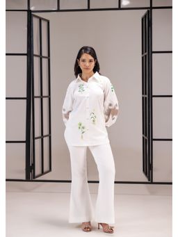 SAKSHI G CHAWLA - Aina White Embroidered Shirt