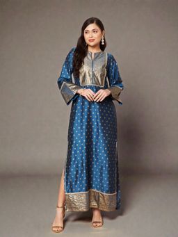 Ahalyaa - Blue Embroidered Mandarin Neck Kurta