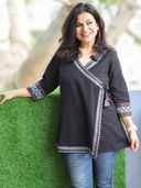 Black color option, Sold out, Currently selected