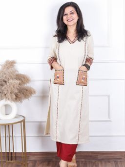 DESI SANDOOK - Beige Embroidered V-Neck Kurta