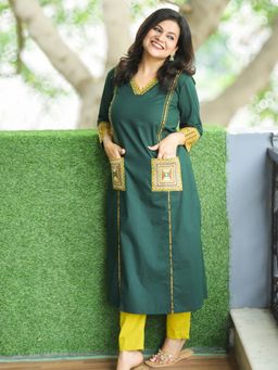 DESI SANDOOK - Green Embroidered V-Neck Kurta