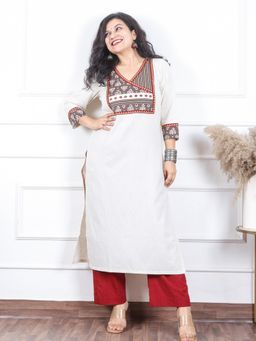 DESI SANDOOK - White Solid/Plain V-Neck Kurta