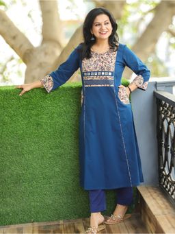 DESI SANDOOK - Blue Solid/Plain Round Neck Kurta