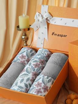 Maspar - Cotton Bedsheet With Pillow Cover and Bath Towel Box Red (Double)