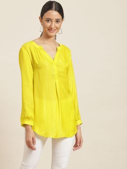 Qurvii - Lemon Yellow Half Placket Top