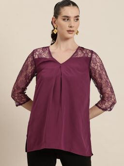 Qurvii - Flowy Wine Floral Net Crepe Tunic Top