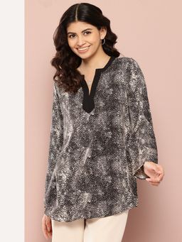 Qurvii - Black and Ivory Leopard Print Mandarin Collar Top