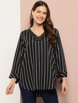 Qurvii - V-Neck Black Striped Top
