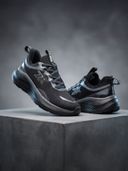 Black color option, Currently selected