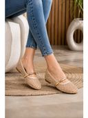 Beige color option, Currently selected