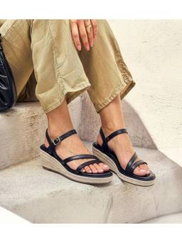 Pair ie Tales - Sculpted Strap Espadrille Heels - Black