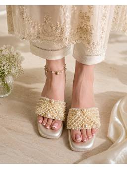 Sandal Stories - Ivory Luxe Pearl Wedges