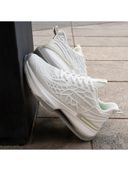 White color option, Sold out, Currently selected