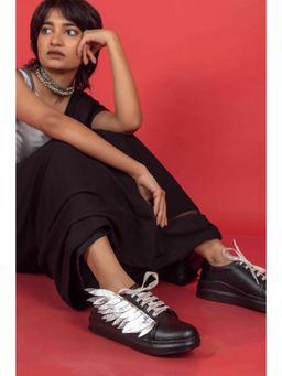 The Saree Sneakers - Black Wing Sneakers