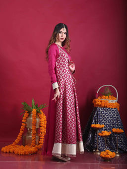 MONK & MEI - Satya-Angrakha -Plum Magenta