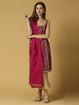MONK & MEI - Radha-Sleeveless Kurta-Plum Magenta (Set of 3)