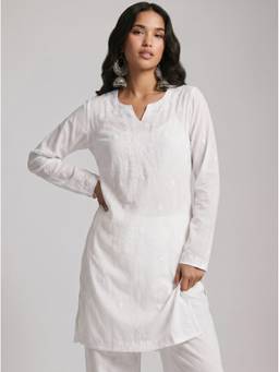 NISHORAMA - White Arka Mul Chikankari Kurti