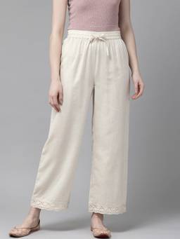 Juniper - Off White Women's Rayon Flex Solid Flared Pant