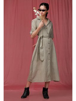 Tjori - Moss Green Plain Linen Notched Linen Front Placket Midi Dress with Belt