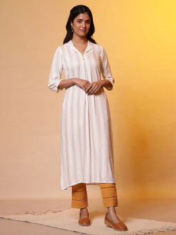 Aurelia - Women White Stripes Rayon Kurta