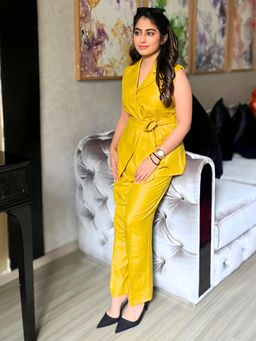 Uptownie - Linen Jacket Mustard (Set of 3)