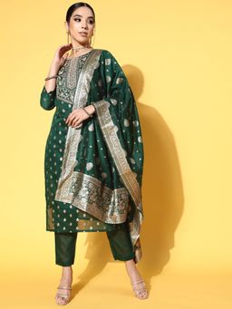 Gahan - Womens Chanderi Silk Embroidered Kurta Pant With Dupatta