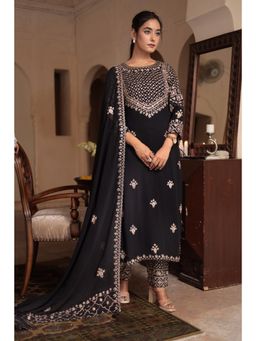 Zari Jaipur - Georgette Kurta with Trouser and Dupatta (Set of 3)