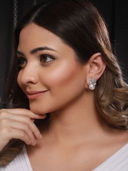 Saraf RS Jewellery - Silver Toned Pearl Beaded Minimal Studs Earrings