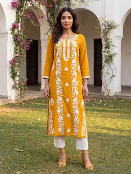 Vaamsi - Mustard Viscose Rayon Floral Embroidered Regular Kurta