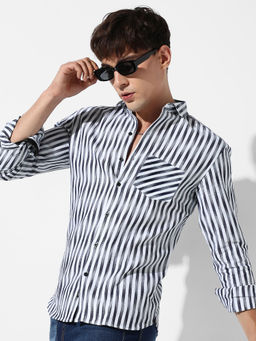 Campus Sutra - Mens Striped Black and White Casual Shirt