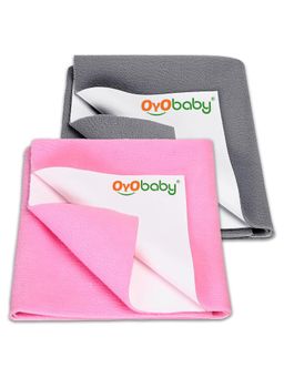 OYO BABY - Multi-Color Solid Cotton Dry Sheets (Pack of 2) (M)