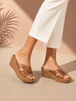 Pelle Albero - Women Wedge Tan Sandals Heels