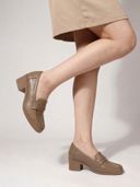 Beige color option