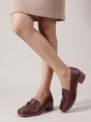 Brown color option
