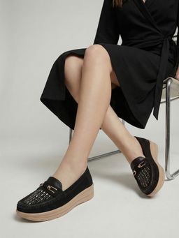 VYSTIQ - Women Leather casual Loafers with soft insole comfortable - Black