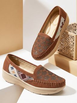 VYSTIQ - Women Leather casual Loafers with soft insole comfortable - Brown