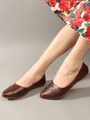 Brown color option, Currently selected