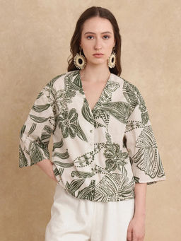 RAREISM - Ronil White Floral Print Regular Cropped Top