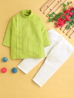 Jeetethnics - Green Self Design Regular Kurta with Pyjama