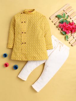 Jeetethnics - Yellow Printed Regular Kurta with Pyjama