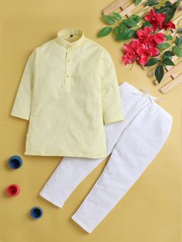 Jeetethnics - Yellow Solid Regular Kurta with Pyjama