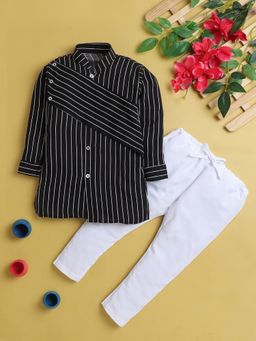 Jeetethnics - Black Stripes Regular Kurta with Pyjama