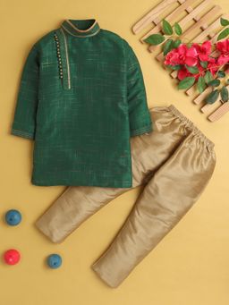 Jeetethnics - Green Self Design Regular Kurta with Pyjama