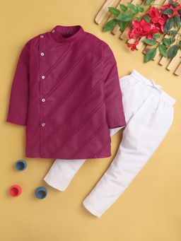 Jeetethnics - Magenta Solid Regular Kurta with Pyjama