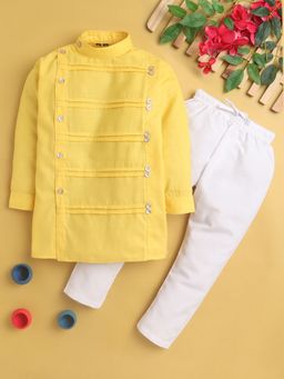 Jeetethnics - Yellow Solid Regular Kurta with Pyjama